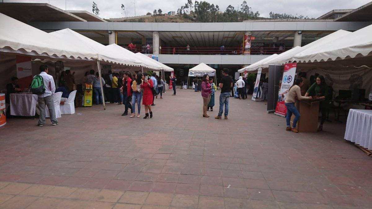En Otavalo se realiza la primera Feria de Empleo, Talento y Oportunidades Laborales
