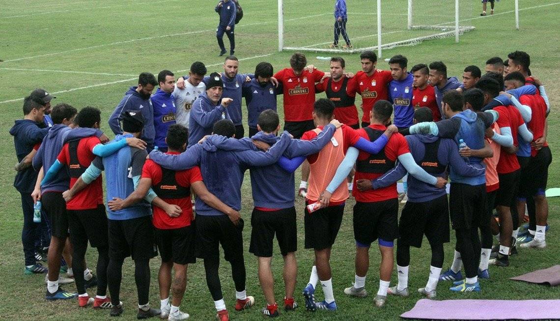 La cohesión del colectivo sigue siendo pilar fundamental para Mario Salas / Foto: @ClubSCristal