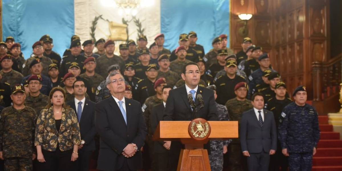 El PDH Jordán Rodas acciona contra el presidente Jimmy Morales
