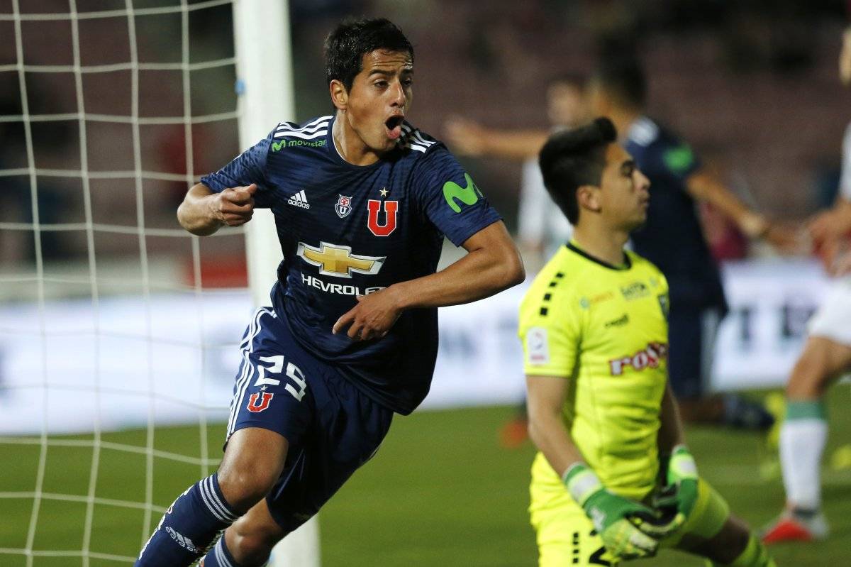 El joven lateral celebró en el Nacional / imagen: Photosport