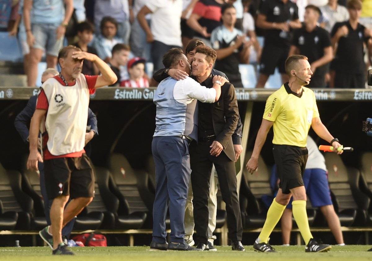 Antonio Mohamed le ganó el duelo a su compatriota Diego Simeone