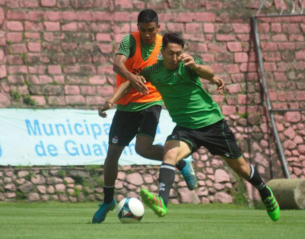 Municipal en su última práctica antes de enfrentar a Chiantla