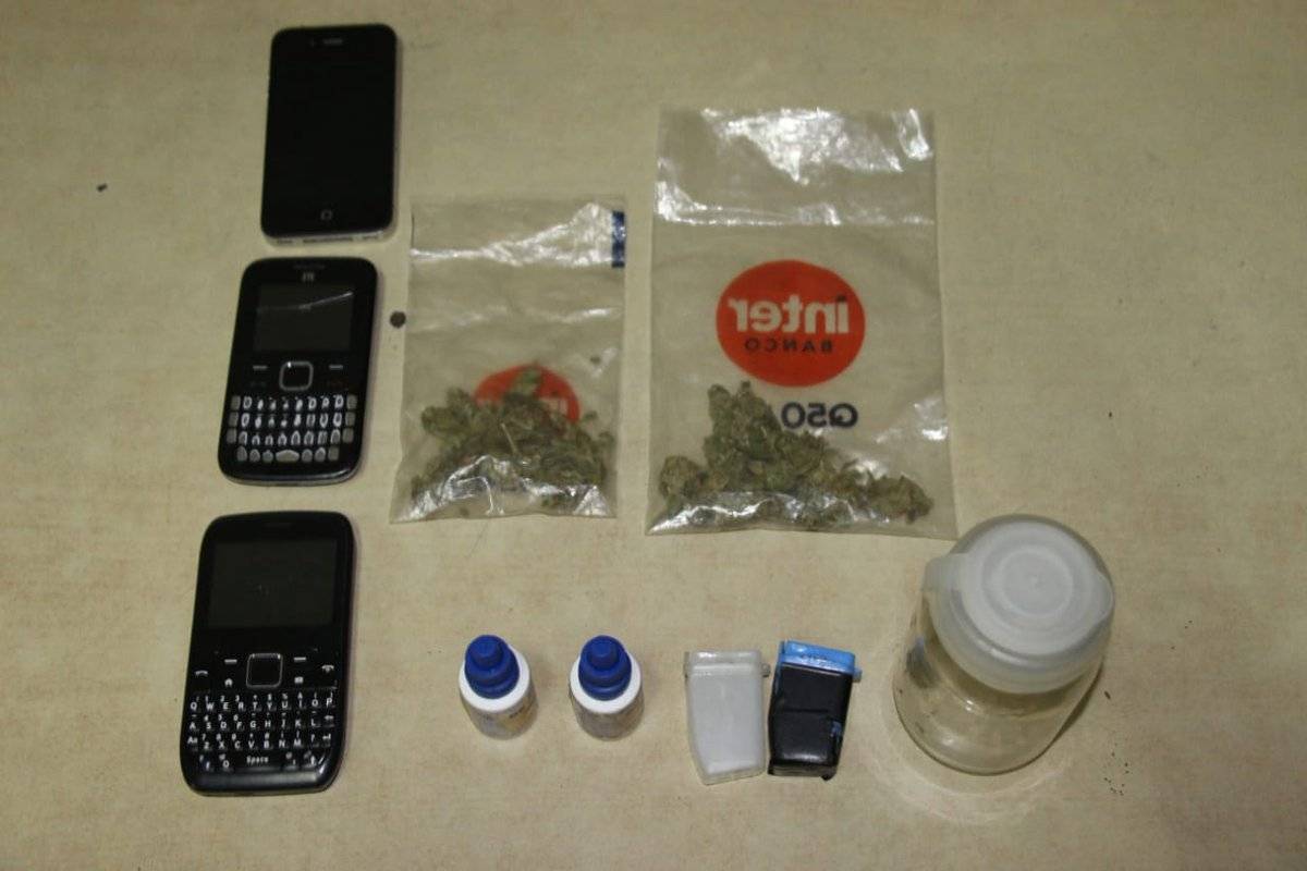 Droga y celulares
