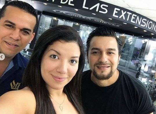 Samantha Grey compartió foto en redes sin maquillaje. En el texto cuenta que salía de hacerse un tratamiento en el cabello.