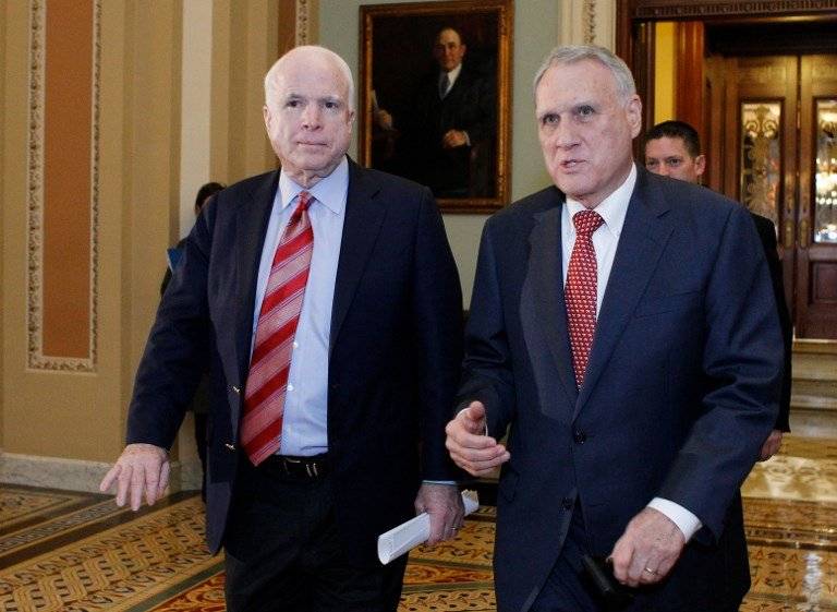 John McCain y Jon Kyl