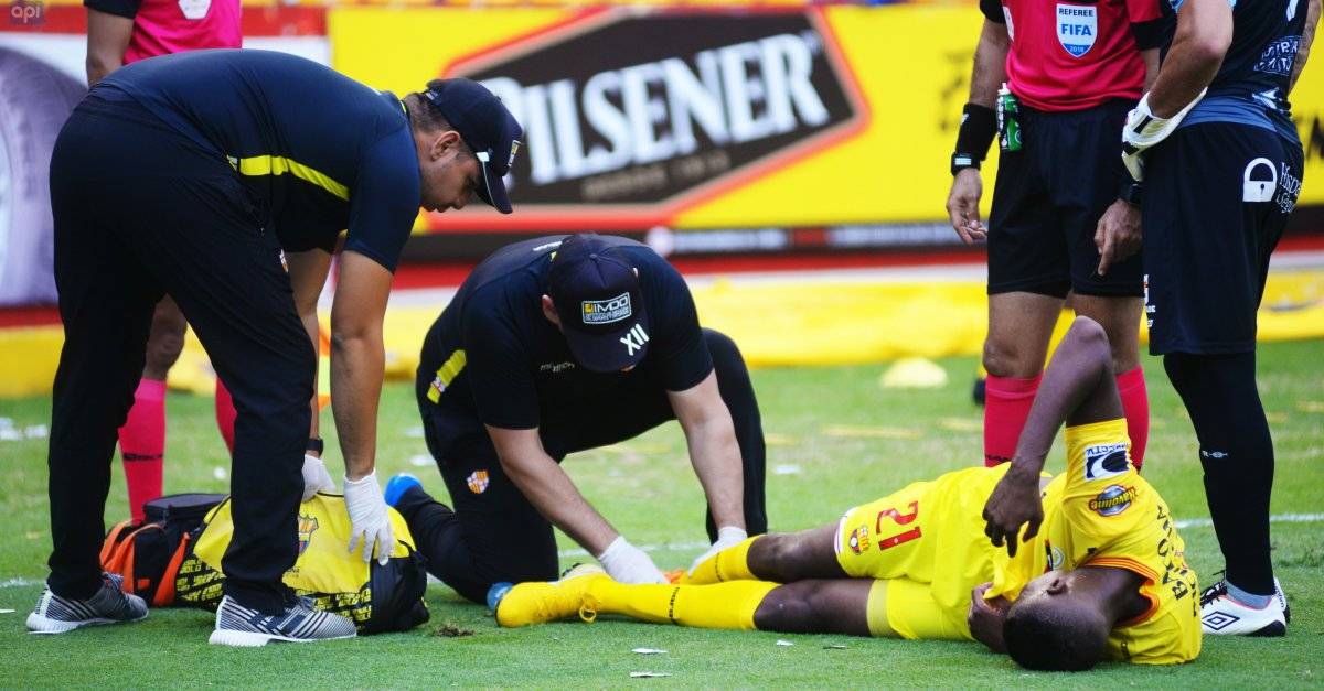 José Ayoví tras lesionarse en el partido ante Guayaquil City