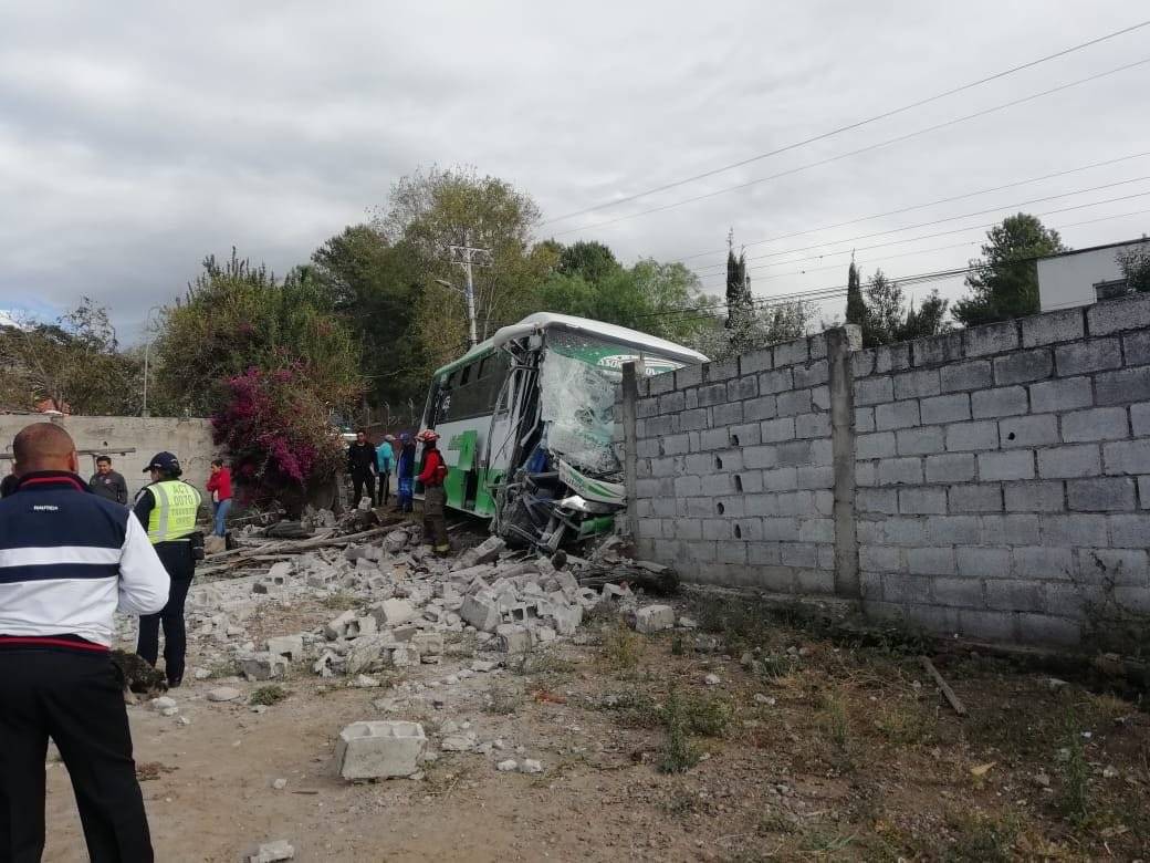 Quito: 11 heridos en accidente de tránsito en San Juan de Cumbayá