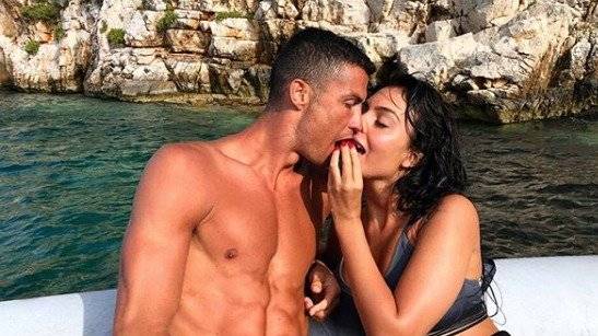 Ronaldo y Georgina de vacaciones