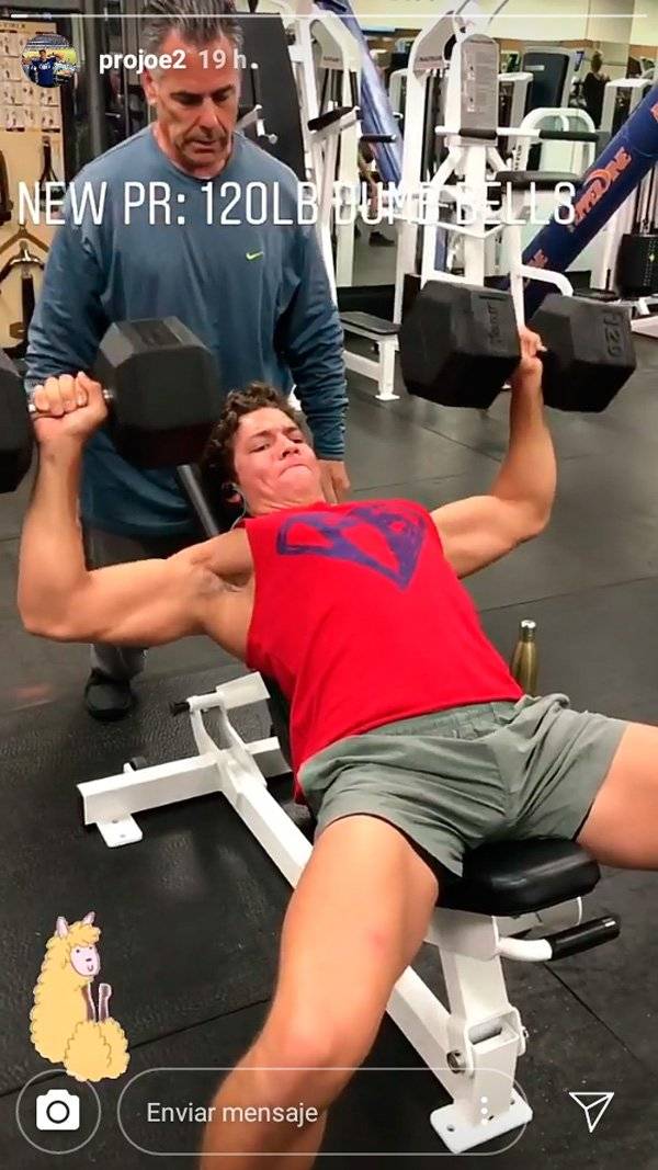 Joseph Baena, hijo de Arnold Schwarzenegger