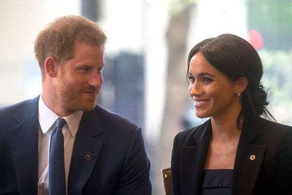 Los Duques Meghan y Harry durante la entrega de los premios Well Child