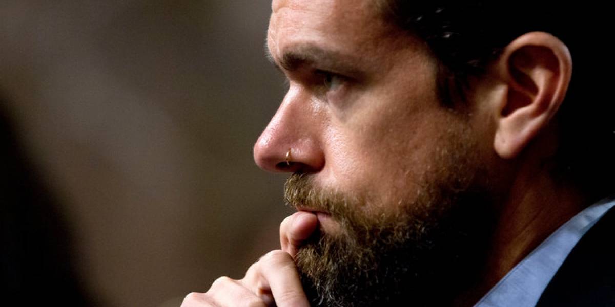 Ironía: Atacan el Twitter del creador de Twitter y lanzan mensajes racistas