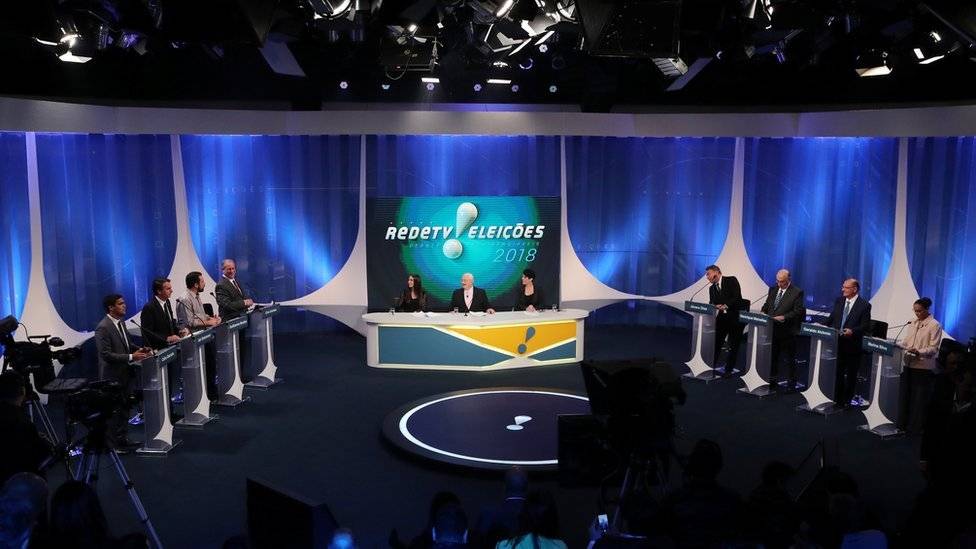 103342699redetv-fbcf70f3ad3165966c00d255f3f1d8ba.jpg