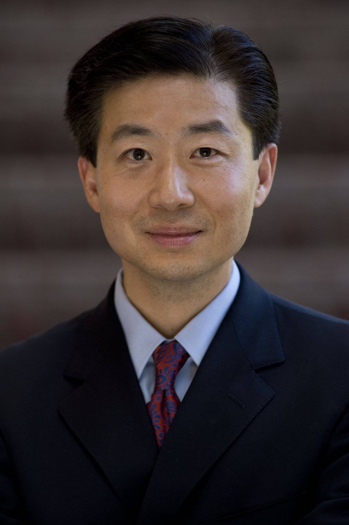Sung-Yoon Lee,profesor en estudios coreanos en la Universidad de Tufts, EEUU