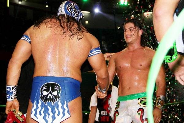 CMLL