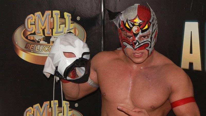 CMLL