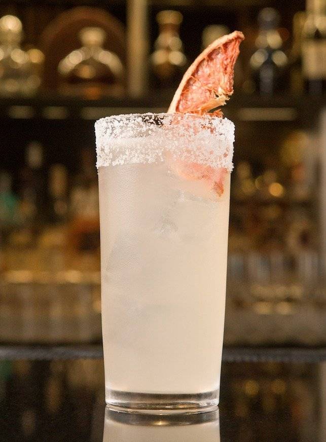 ''The Bottles'' presenta menú de coctelería Sabrosia Puerto Rico