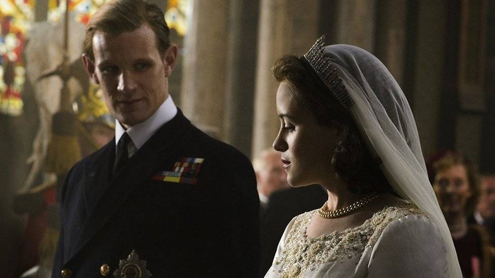 103403119thecrown-8e452d3f7c472a0f55dae6806eb8e8aa.jpg