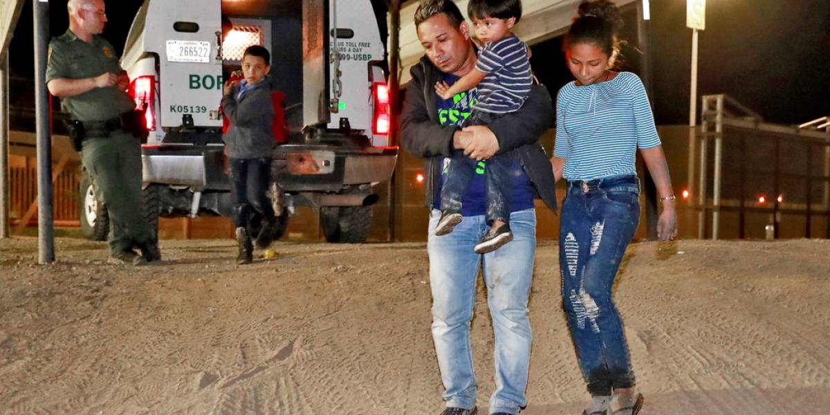 Trump planea pagar 20 mdd a México para expulsar a migrantes Trump planea pagar 20 mdd a México para expulsar a migrantes