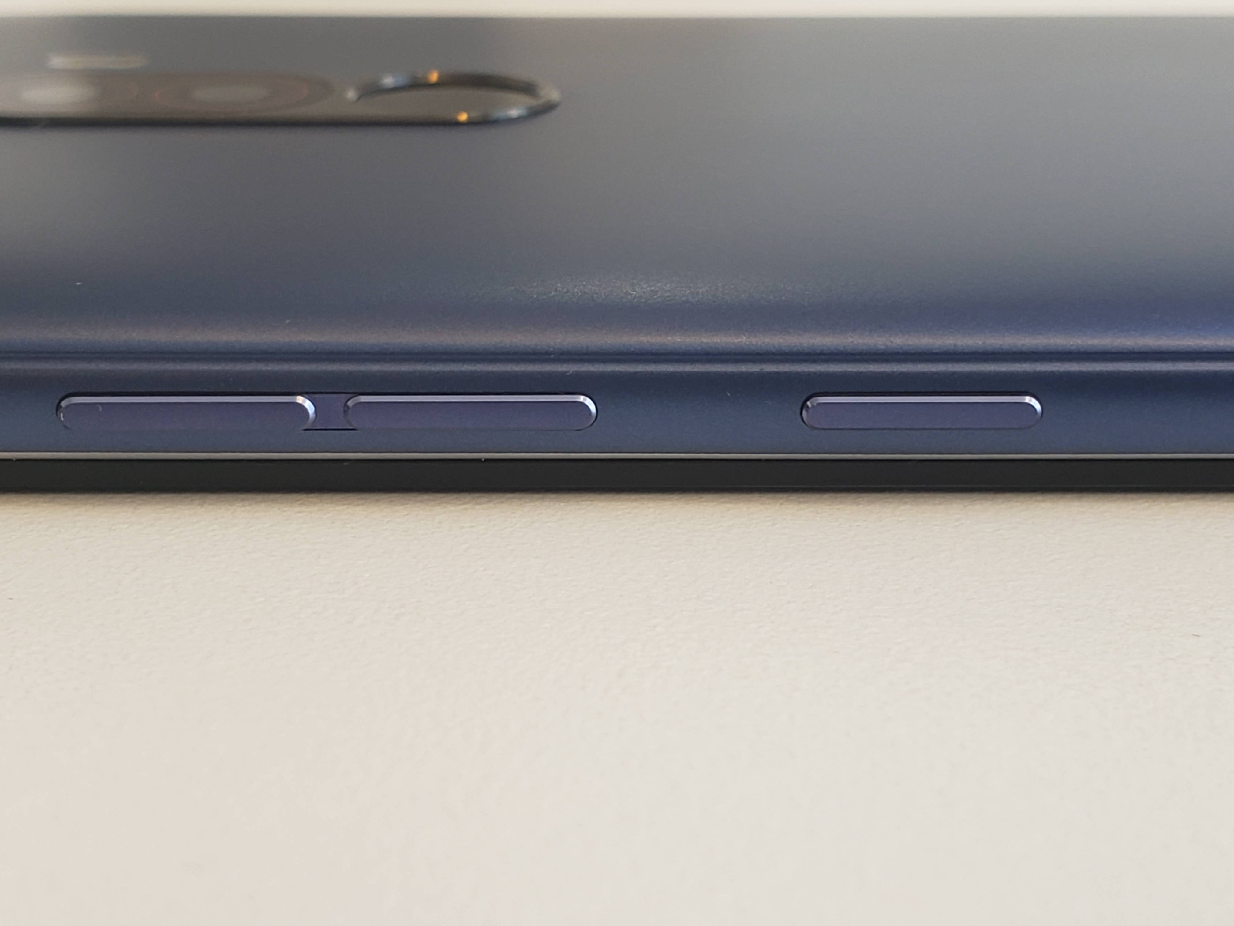 Pocophone F1 Pocophone F1