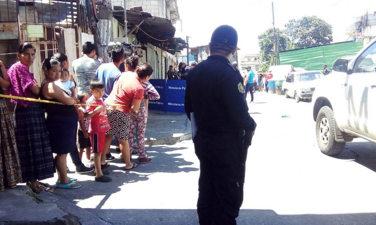 Asesinan a mujer