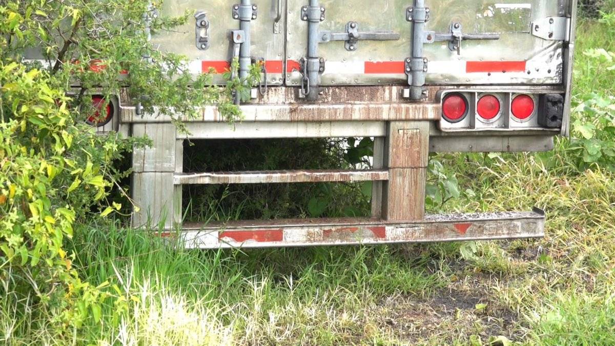 Castigarán a los responsables de odisea de tráiler con cadáveres
