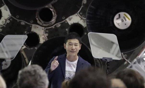 Yusaku Maezawa