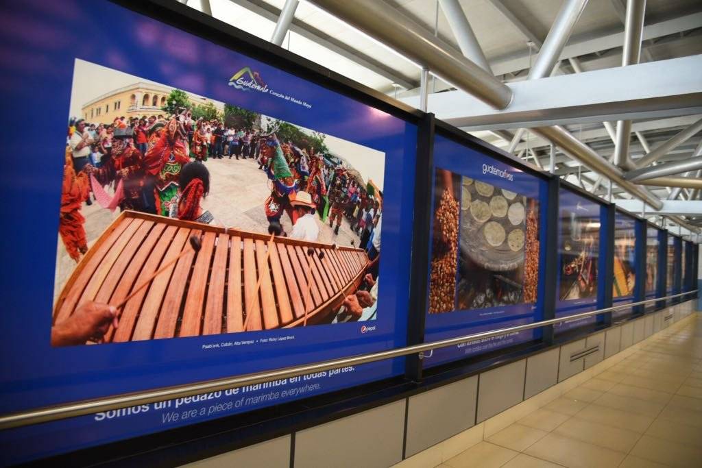 Fotografías de Guatemala, captadas por Ricky López dan la bienvenida en Aeropuerto La Aurora