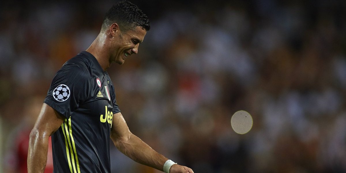 Cristiano Ronaldo arriesga duro castigo y perderse el reencuentro con el United por su primera expulsión en Champions