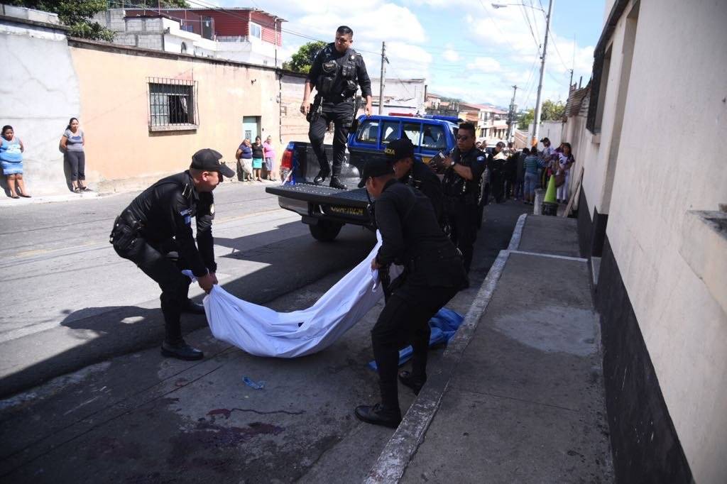 joven asesinada en venta de jugos de zona 1 de Mixco