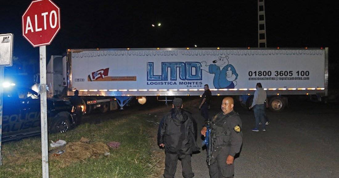 Acusan a Fiscalía de esconder evidencias sobre tráiler con cuerpos