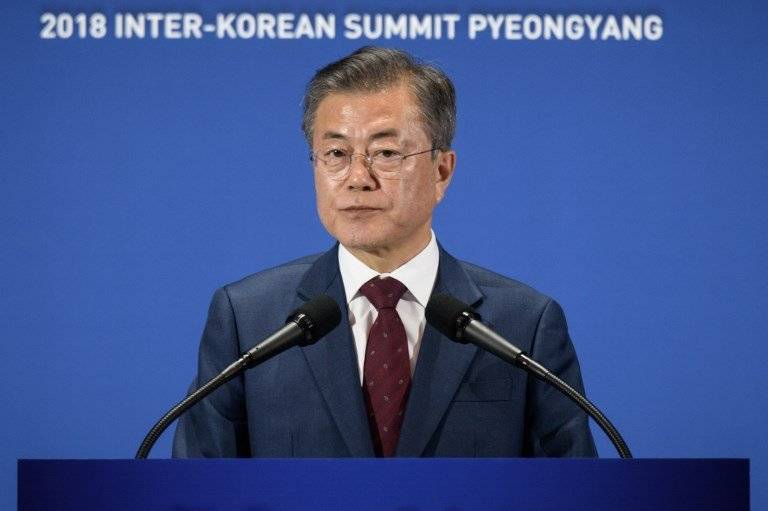 Moon Jae-in en conferencia de prensa