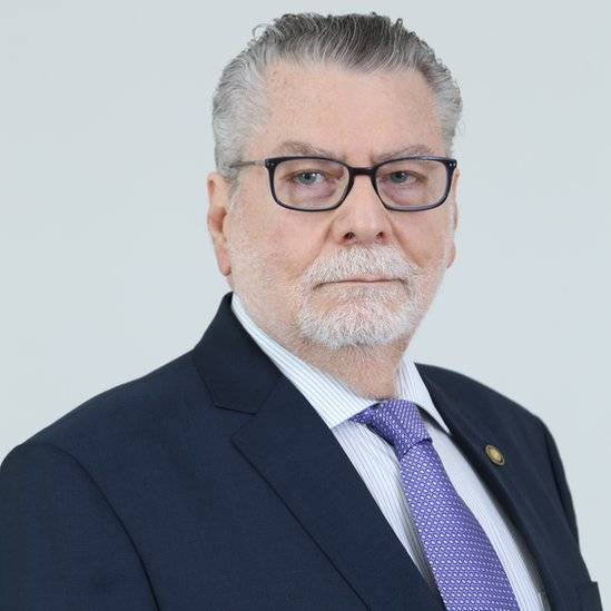 103514131euricodivongalhardi3-9b2efbb0ddb148e81b4d1c1c57388219.jpg