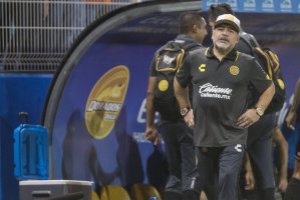 VIDEO: Maradona sufre su primera derrota con Dorados