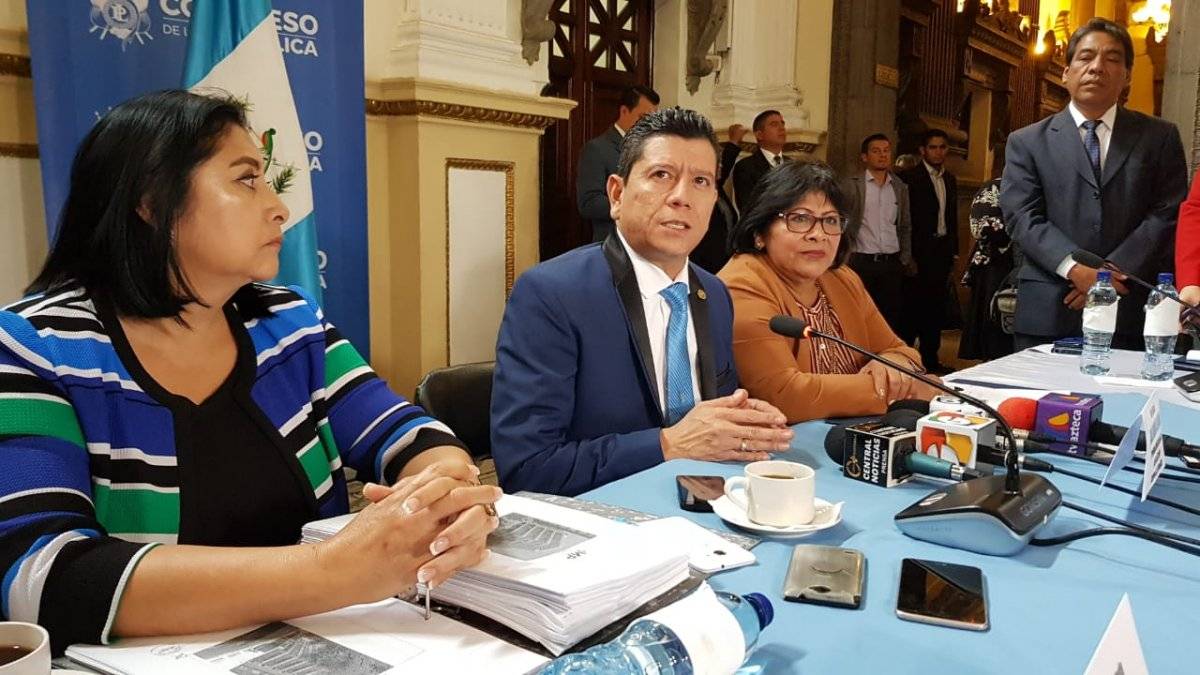comisión del Congreso que investiga compra de edificio por el Ministerio Público