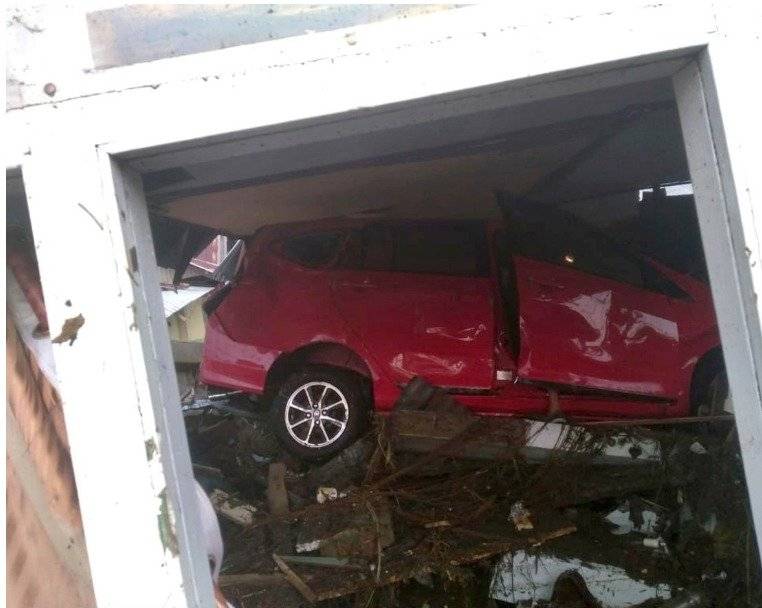 Casi 400 muertos por el terremoto en Indonesia