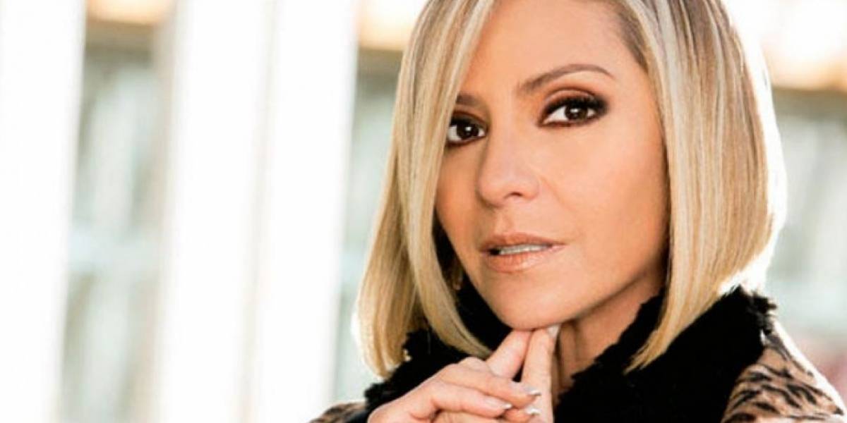 Detienen a Daniela Castro por intentar robar ropa en Texas