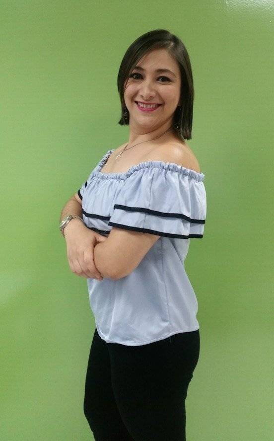 Chari Flores
