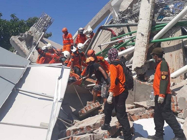 Terremoto en Indonesia