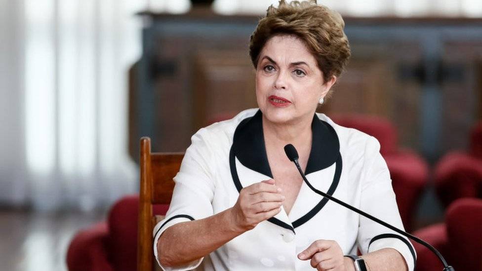 103665125dilma1-1068f45cbdb0833176fd1bae0d9a8846.jpg