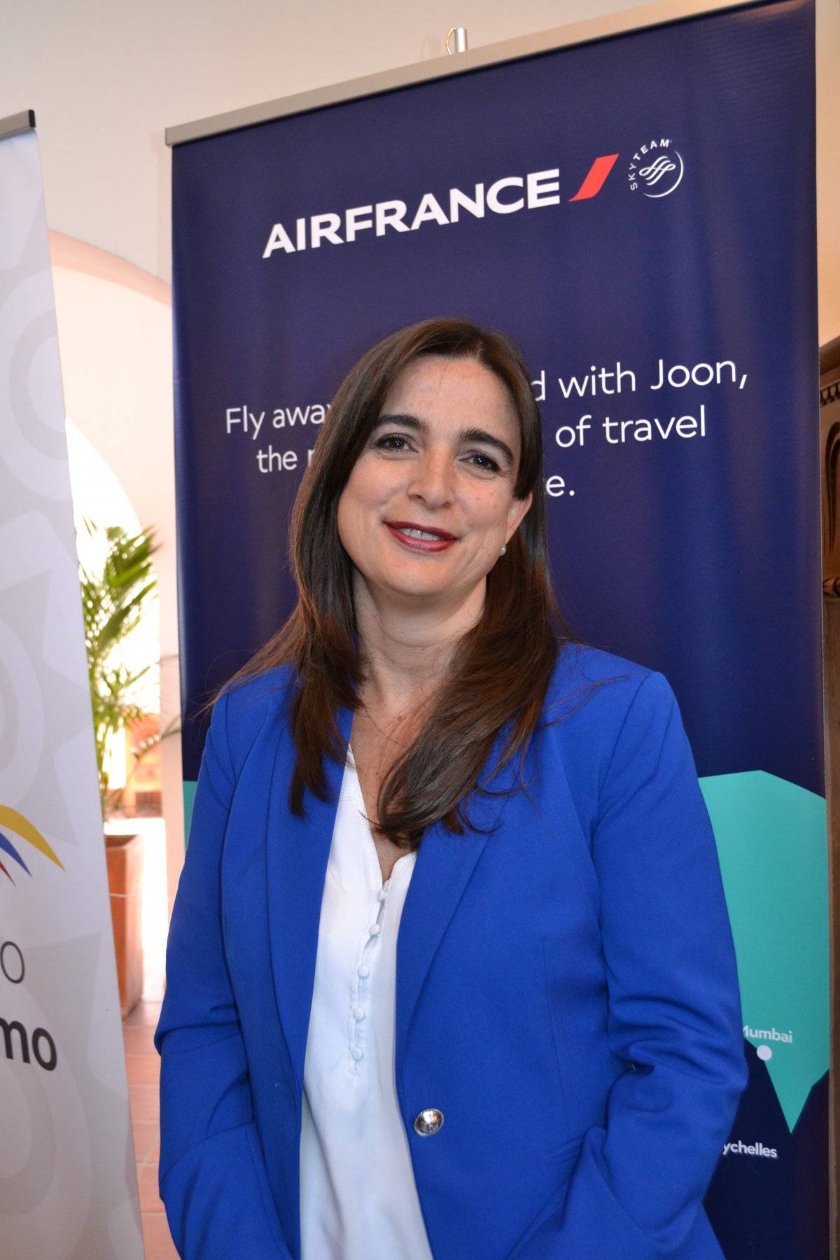 Embajada de Francia y Air France presentaron oficialmente su nueva ruta Quito-París