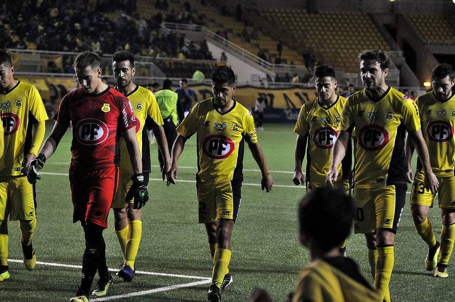 San Luis se hundió aún más en la última posición de la tabla tras perder 4-2 ante Huachipato en casa / Foto: Agencia UNO