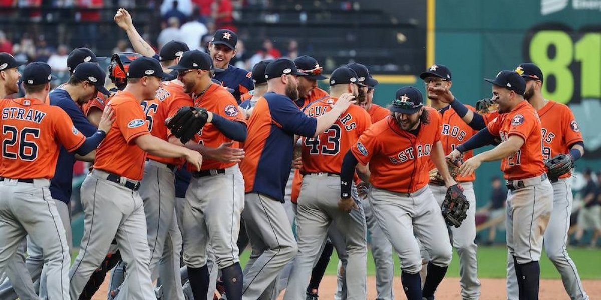 Campeones Astros eliminan a Indios y avanzan a la serie de campeonato