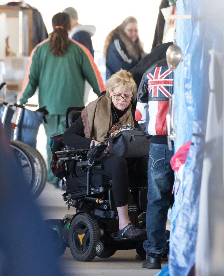 hermanastra de meghan markle