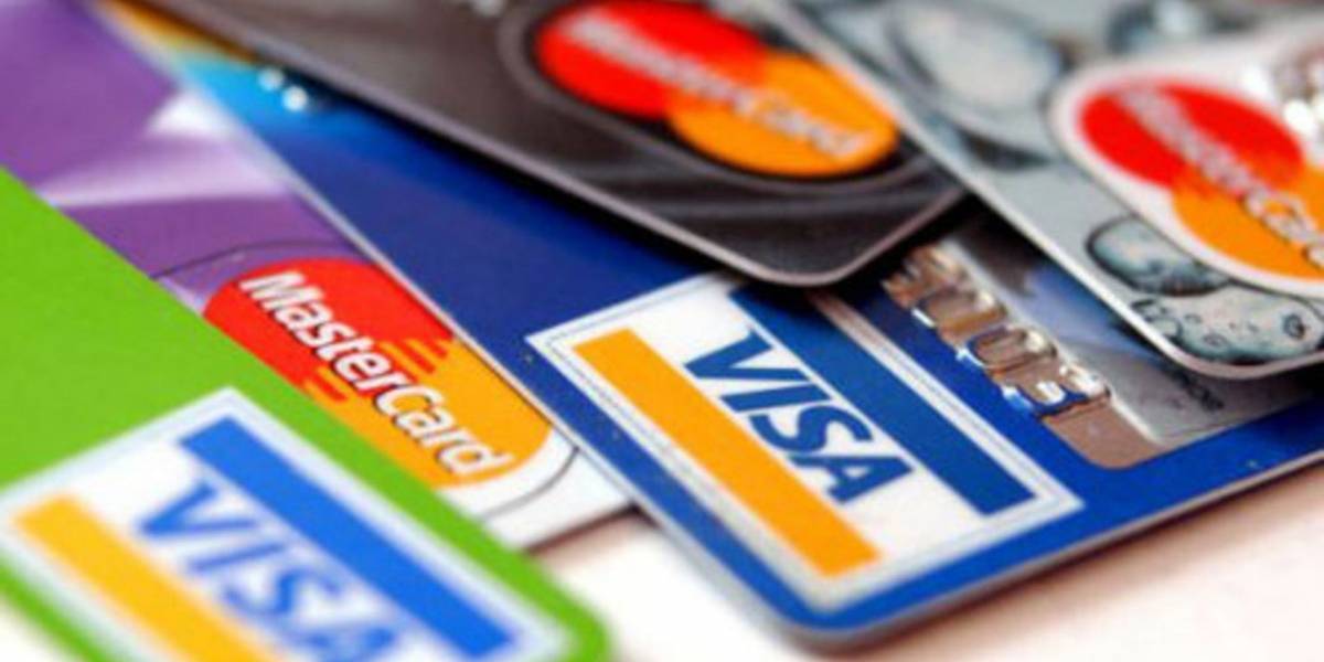 México: Están robando cuentas bancarias con fotografías de las tarjetas