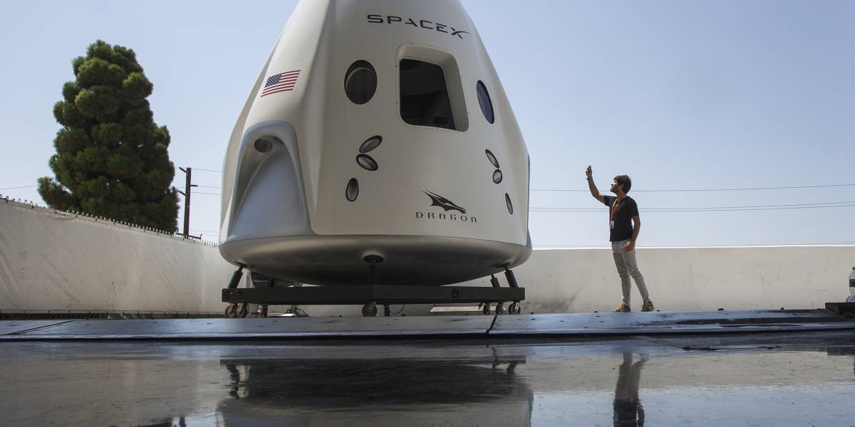 Ya hay fecha oficial para los primeros vuelos tripulados de SpaceX y Boeing a la Estación Espacial Internacional