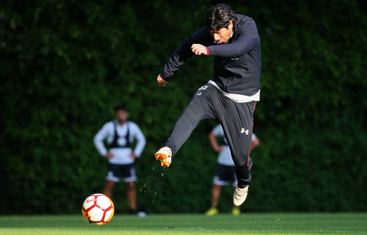 Valdés se prepara para partir de Colo Colo / imagen: Agencia UNO
