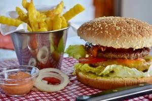 Milkshake e batata frita