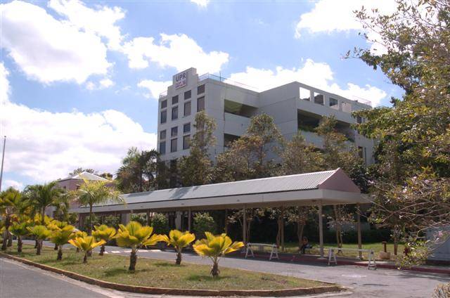 campus1-7d6e1a71a77c33530ba4138c1afc9748.jpg campus1-7d6e1a71a77c33530ba4138c1afc9748.jpg