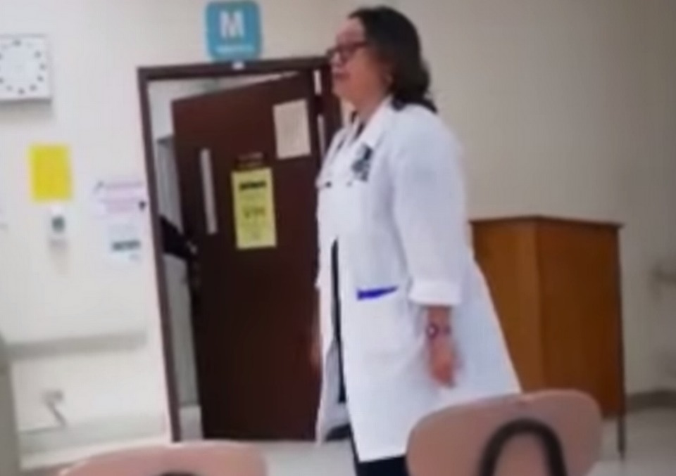 doctora-7877934c5421a87fb523f890370e9335.jpg doctora-7877934c5421a87fb523f890370e9335.jpg