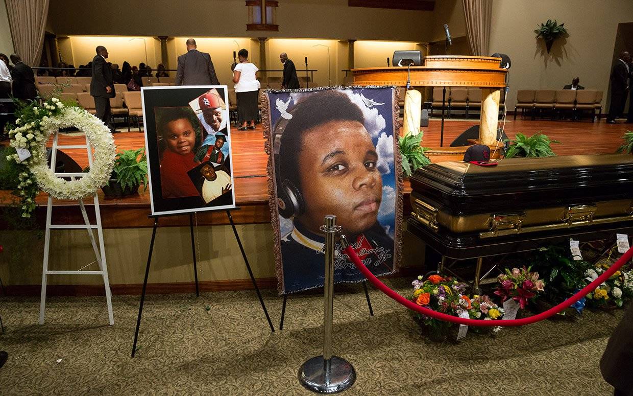 michaelbrownfuneralinsidechurchctr-44b527f867b4878134ed40e98b8573e6.jpg michaelbrownfuneralinsidechurchctr-44b527f867b4878134ed40e98b8573e6.jpg